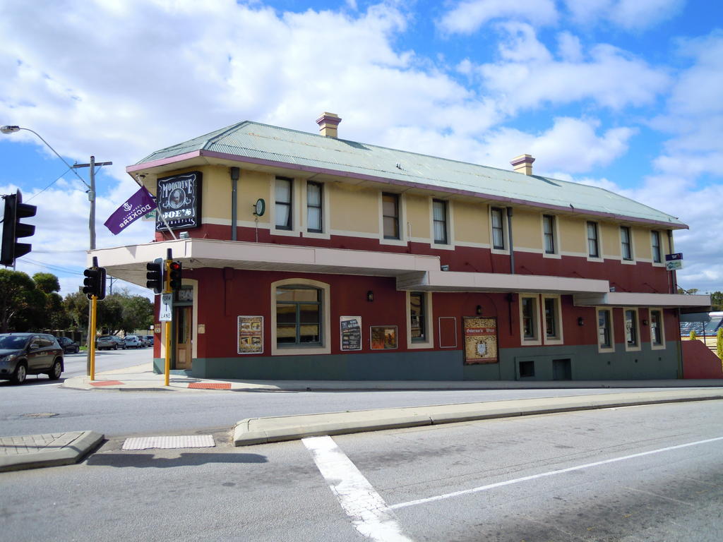 Moondyne Joe'S Hotel Fremantle Eksteriør billede