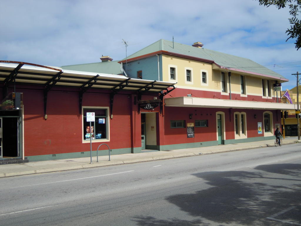 Moondyne Joe'S Hotel Fremantle Eksteriør billede